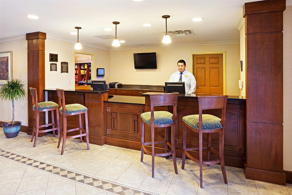 Staybridge Suites Chattanooga-Hamilton Place By Ihg Ресторант снимка